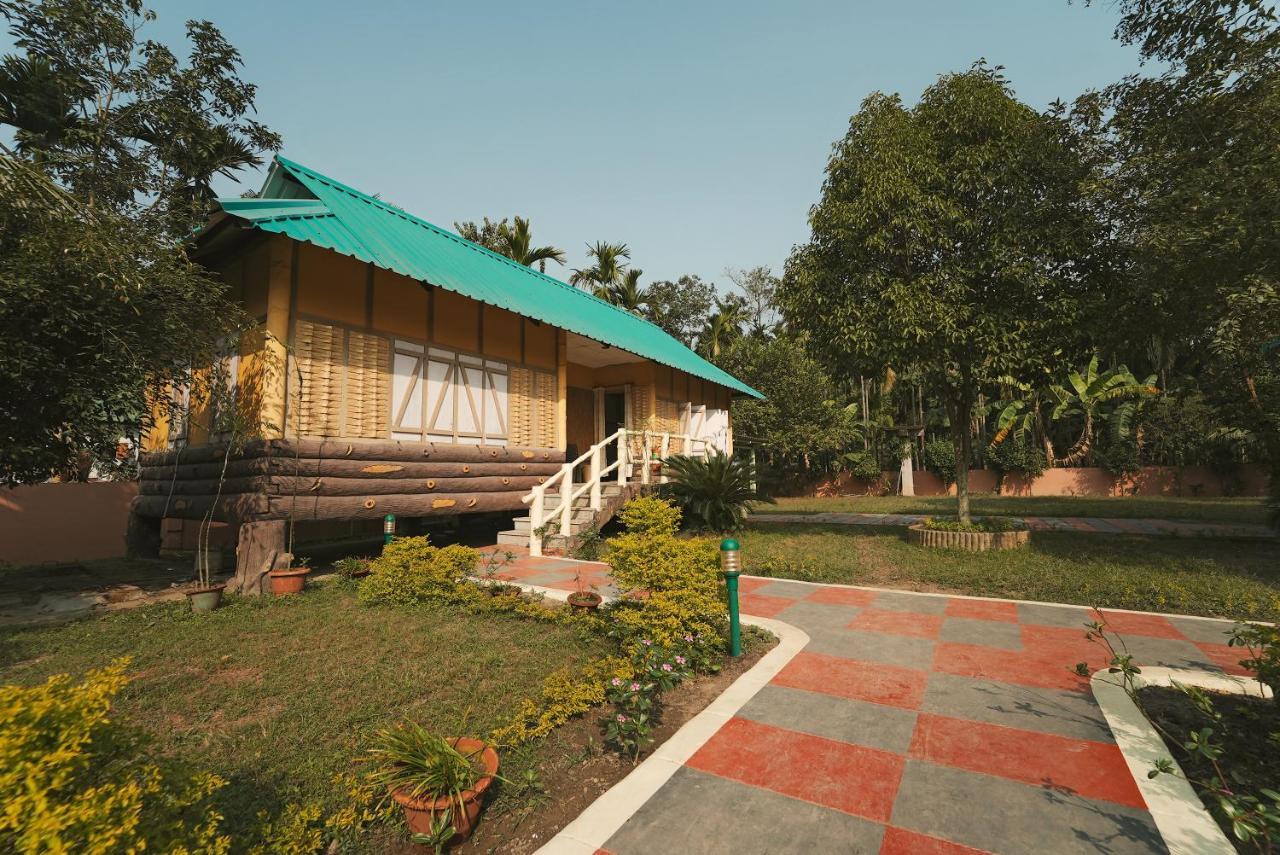 Arya Eco Resort Guwahati Zewnętrze zdjęcie